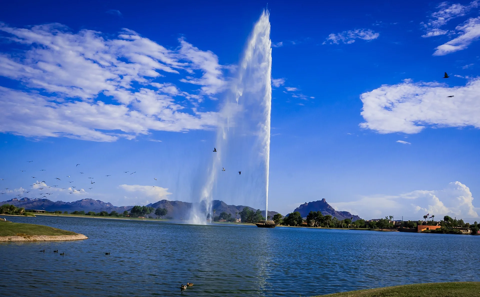 Golf course and homes in Fountain Hills